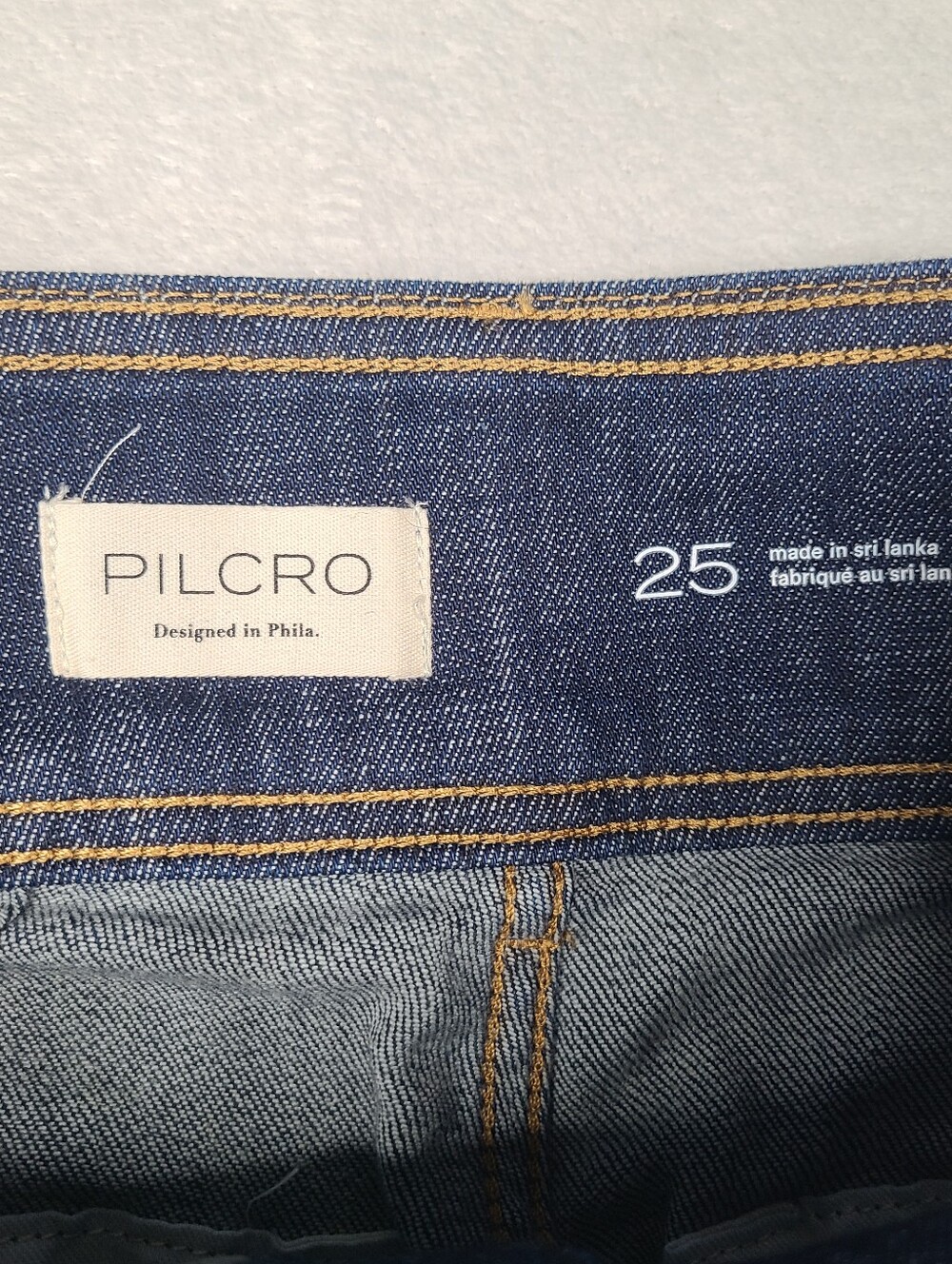 Pilcro High Rise Wide Leg Trouser Jeans Size 25 SUPER FLARE - Picture 6 of 16